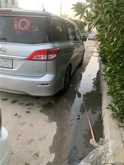 Nissan Quest